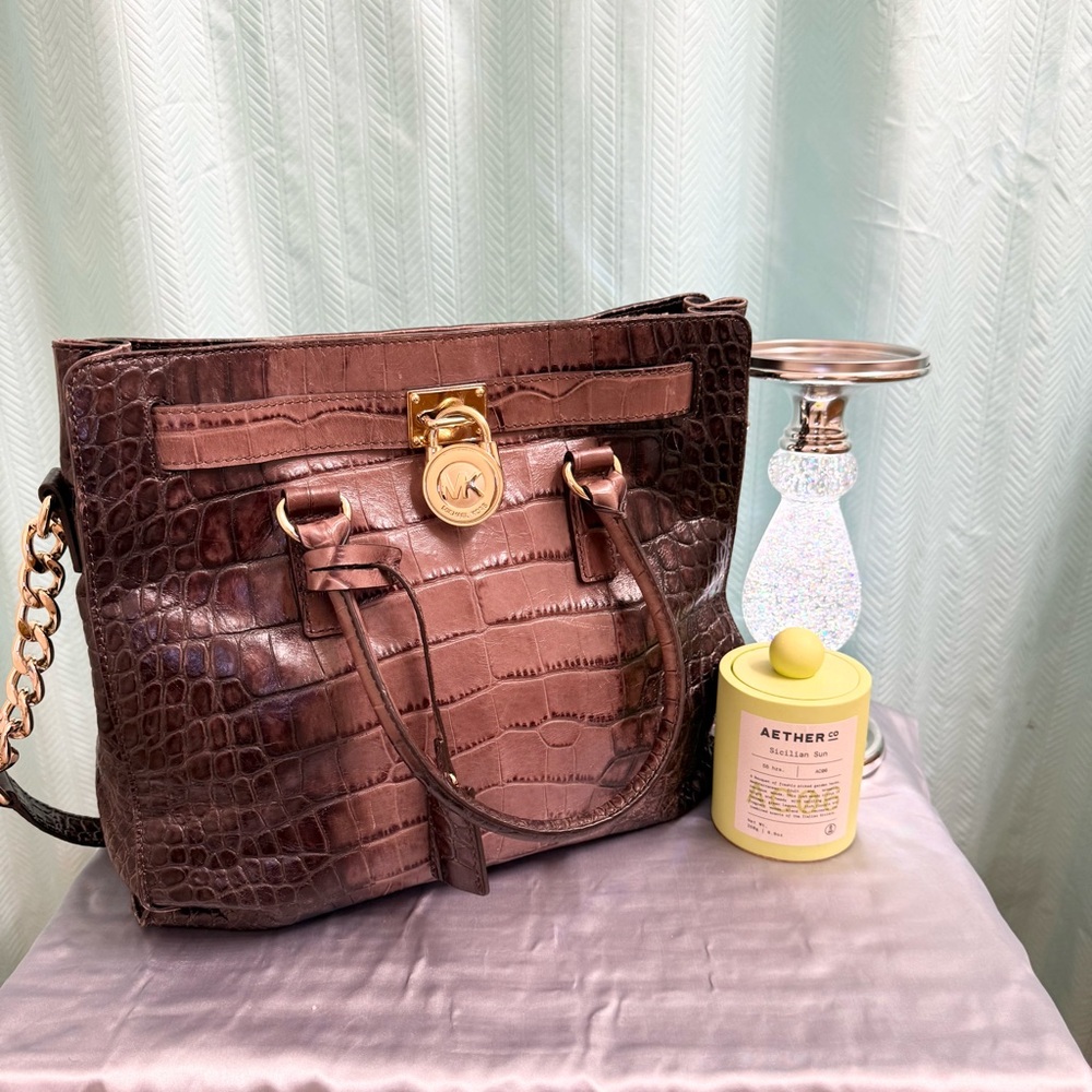 EUC - Michael Kors Hamilton East West Crocodile Embossed Satchel
